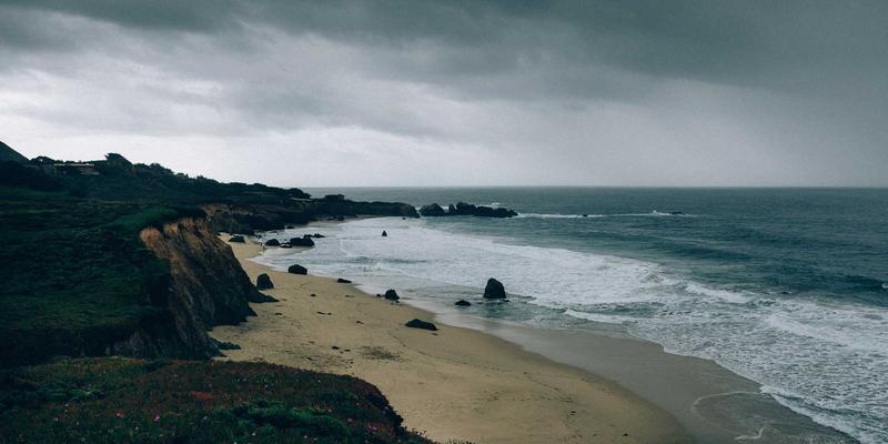 创意设计28：当插画邂逅手工艺，解锁复古风格的叙事新美学