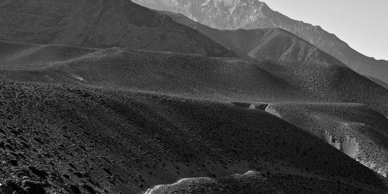 创意设计54：视觉艺术与平面设计中复古风格的复兴与创新