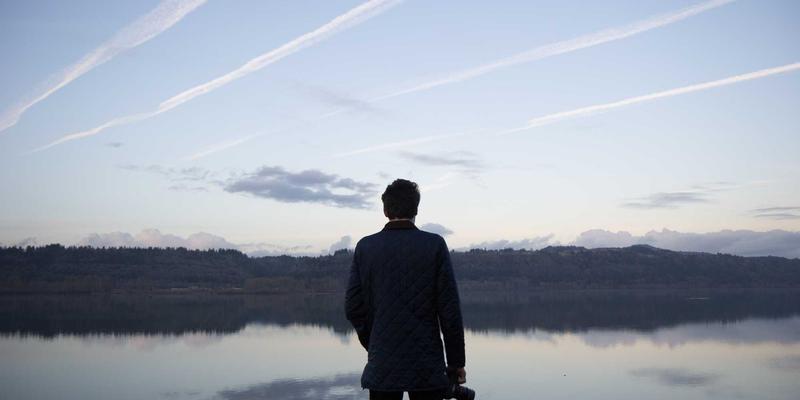 手工艺与插画的艺术创作：情感化设计如何编织产品与用户的情感纽带